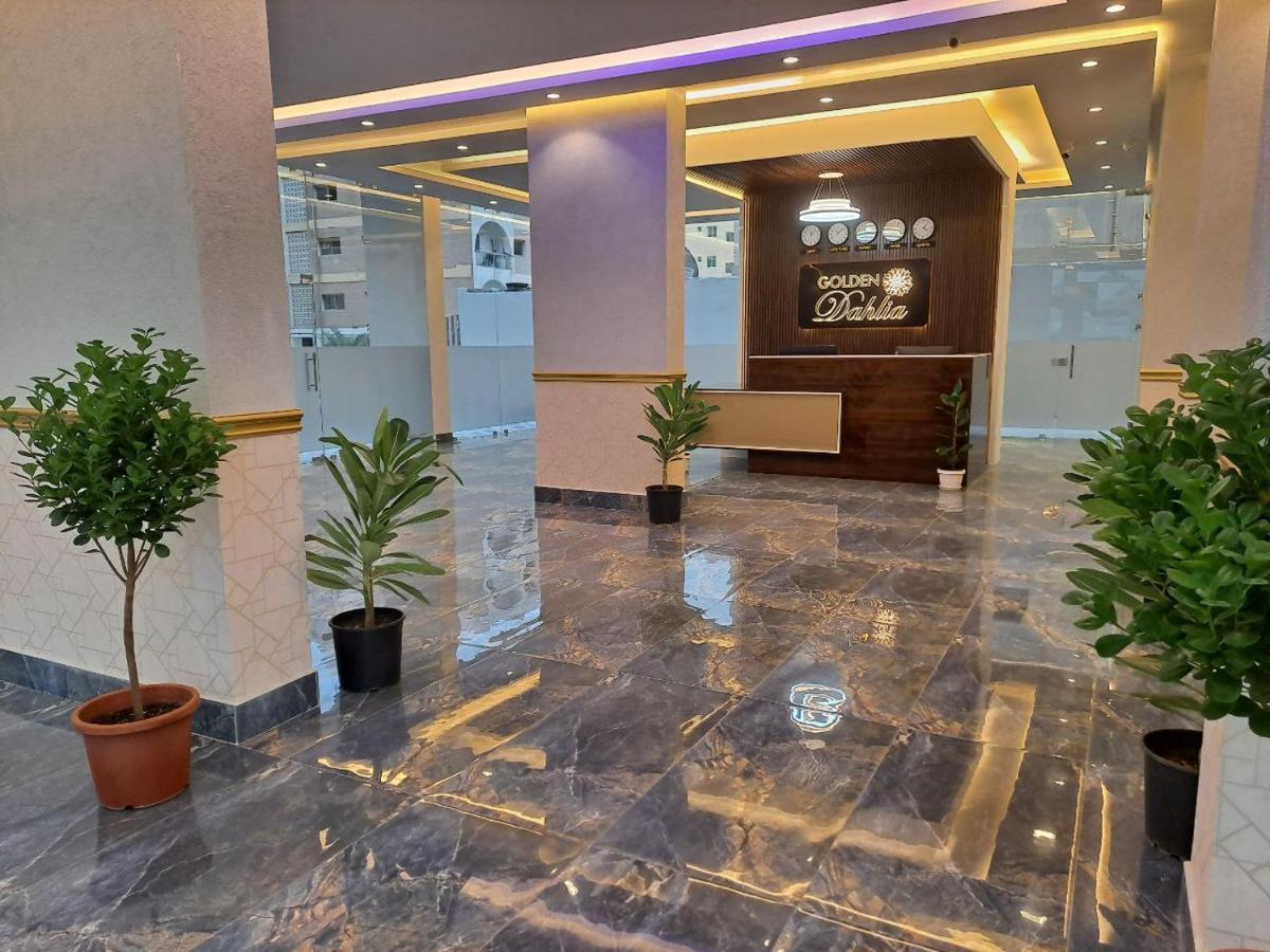 Golden Dahlia Fintas Aparthotel Kuwait City ภายนอก รูปภาพ